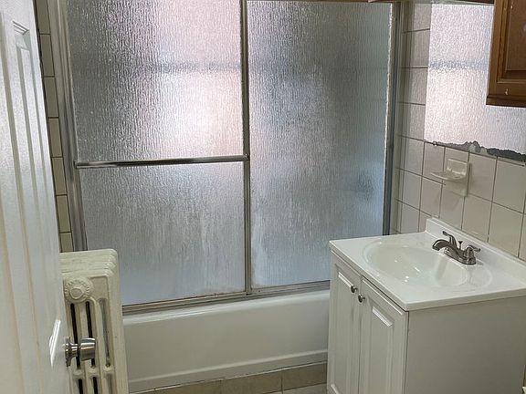 4th image of 98-100 Mountford St Unit 1W