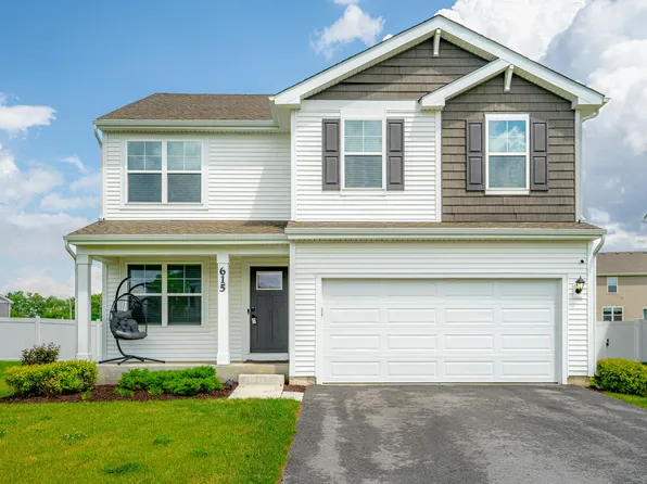 615 Ensign Pl, Hebron, IN 46341