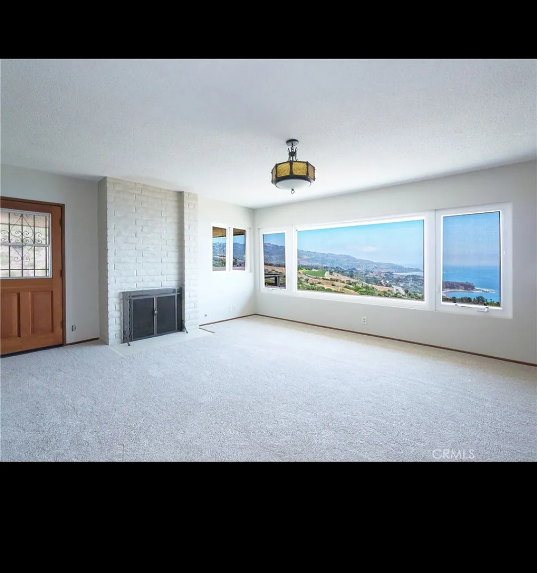31423 Marne Dr — Photo 2