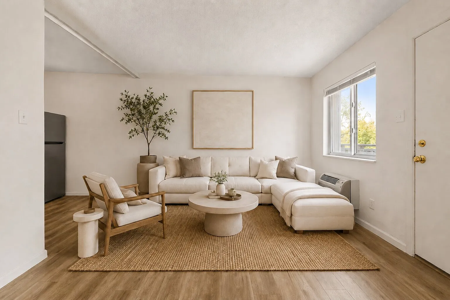 Studio, 500 sqft, $895 — Photo 4