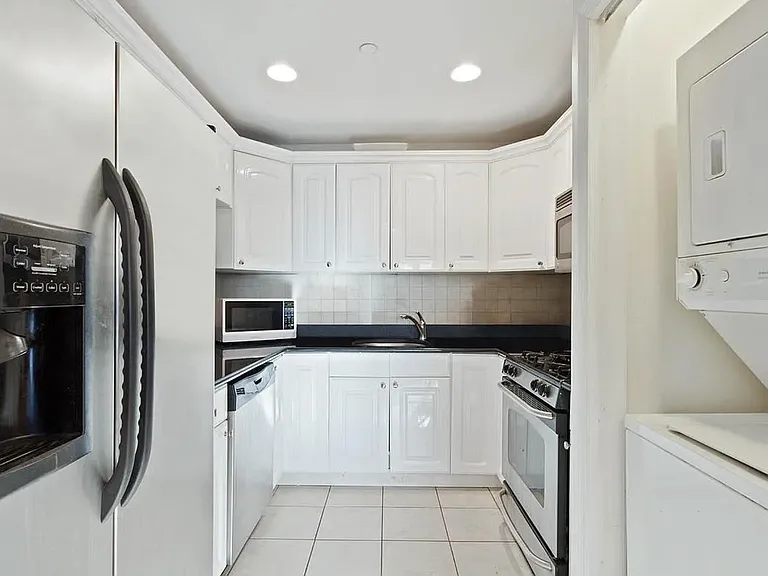 540 W 163rd St #6A — Photo 6