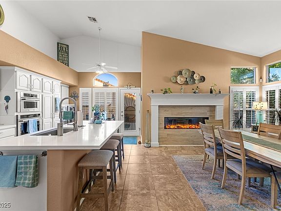 2nd image of 8208 Sedona Sunrise Dr
