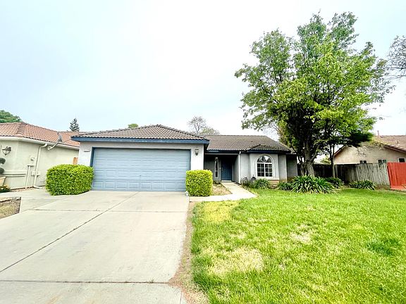 4th image of 5572 N Ellendale Ave