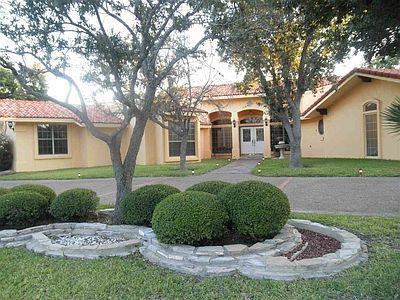 1st image of 8412 Crownwood Dr