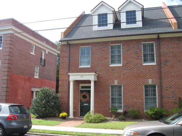 132 N Washington St, Washington, NC 27889