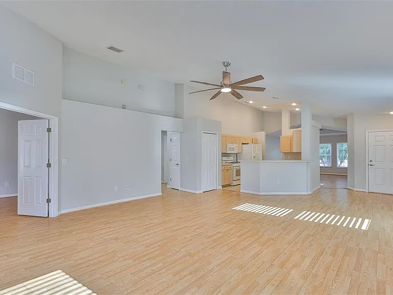 6610 Cambridge Park Dr — Photo 12