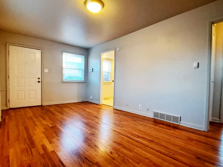 1575 S Quieto Ct — Photo 9
