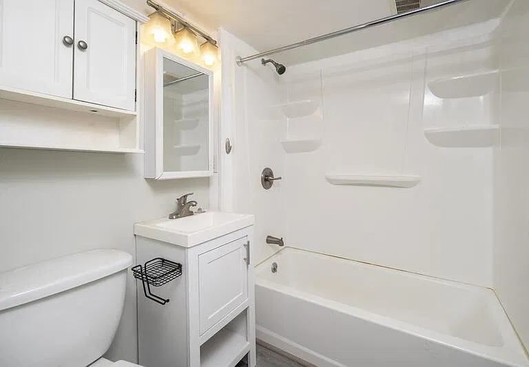 51 Lansing St #1 — Photo 8