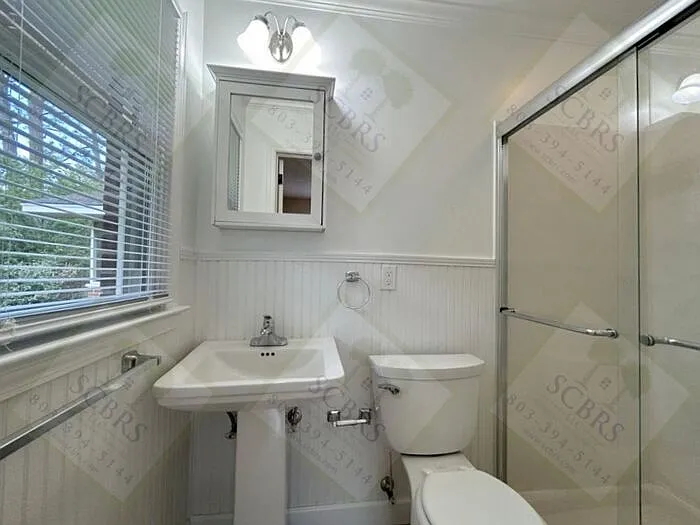 1003 Asbury Dr — Photo 8