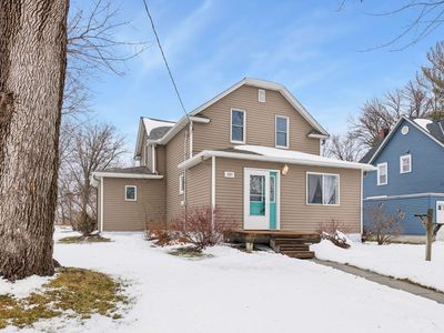 391 Cleveland Ave, Green Isle, MN, 55338