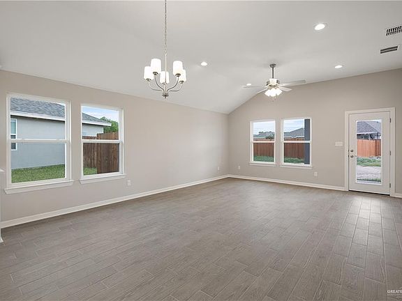 2nd image of 8438 N 34th Ln
