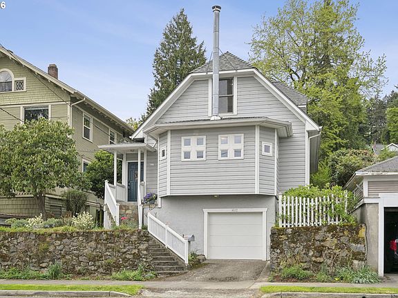 3rd image of 4217 SW View Point Ter