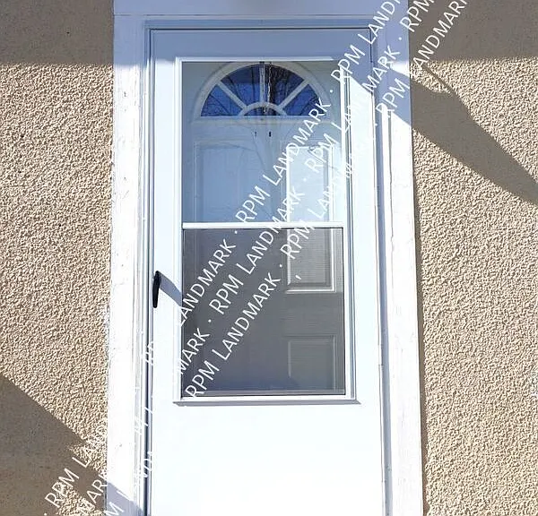 15 Greeley Ave #1 — Photo 7
