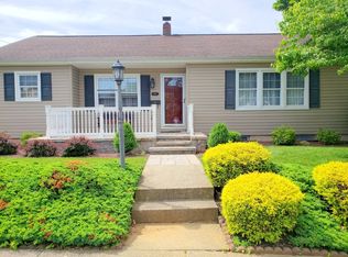 562 John Mitchell Ave, Phillipsburg, NJ 08865
