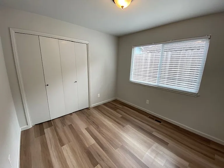 739 Taylor St — Photo 13
