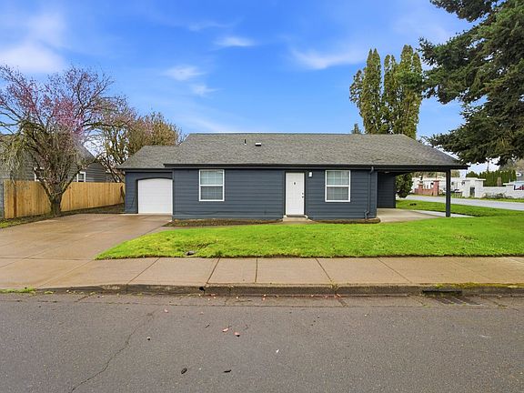 3rd image of 3650 Brooks Ave NE