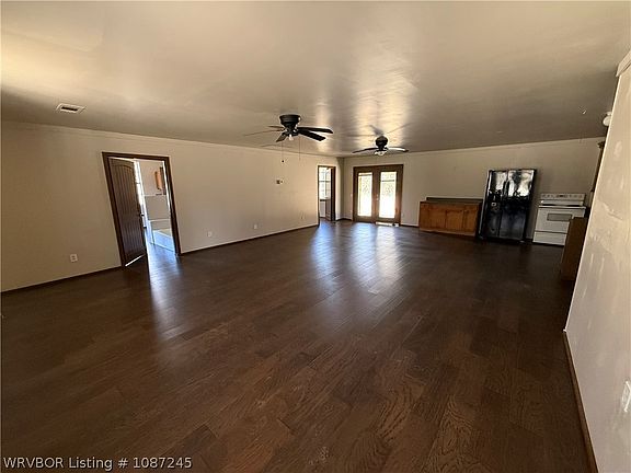 4th image of 1326 Orrick Rd