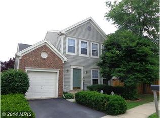 6866 Hollow Glen Ct, Gainesville, VA 20155