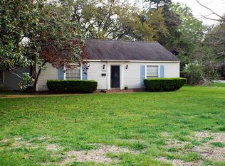 1002 Meadow Ln, Wharton, TX 77488