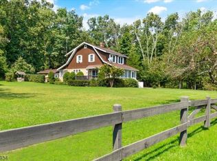 115 Walnut Valley Rd, Columbia, NJ 07832