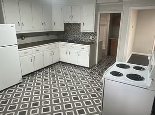 99 Oak St #2, Woonsocket, RI 02895