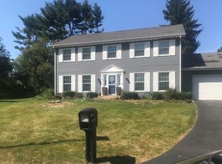 6290 Muirfield Ln, Rockford, IL 61114