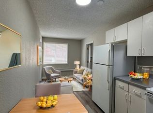 Raintree Apartments, Colorado Springs, CO 80904