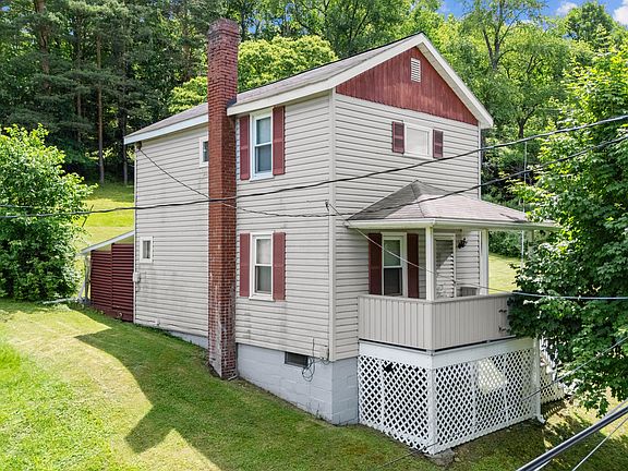 2nd image of 718 Forest St