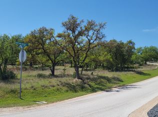 2000 Ruffian Heights Ln, Spicewood, TX 78669