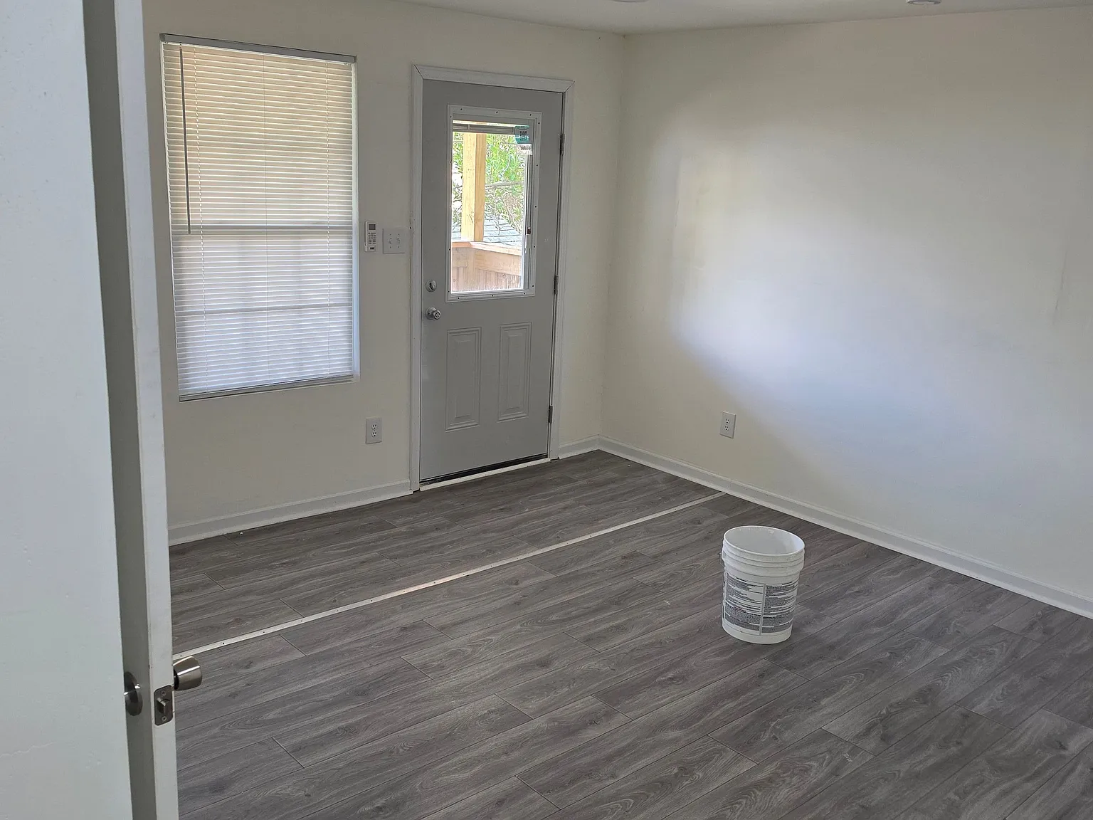 2710 Napier Ave — Photo 4