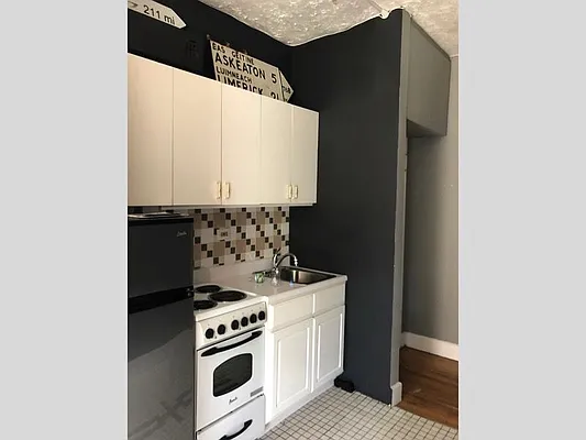 Rented by Evans Nye, Inc | media 12