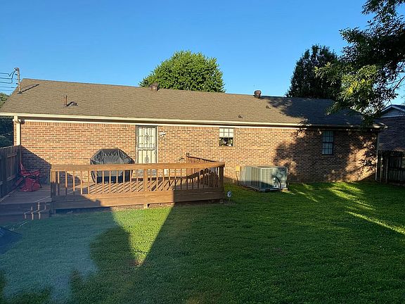 3rd image of 67 Norvel Dr