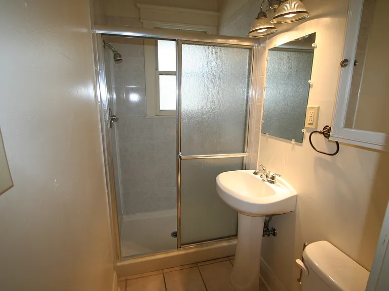 1415 E 9th Ave #7 — Photo 4