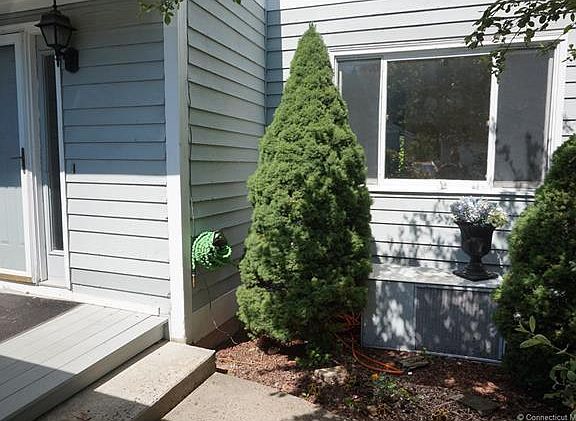 504 Golf Drive, East Haven, CT