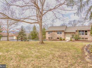 3713 Limekiln Rd, Chambersburg, PA 17202