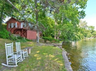 391 Franklin St, Wrentham, MA 02093