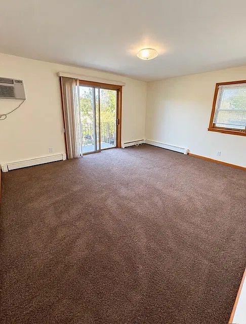 1 Highland Ave #2R