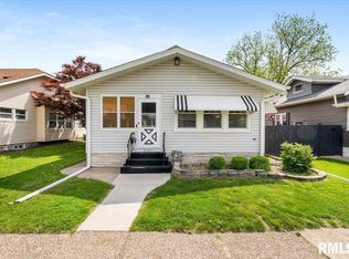 2320 6th St, Moline, IL 61265