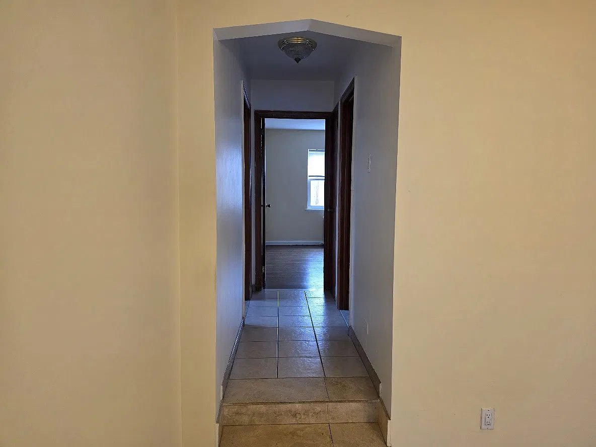 2 bed, 780 sqft, $2,500 — Photo 3