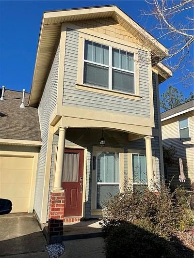 1st image of 1059 Linda Lou Ln
