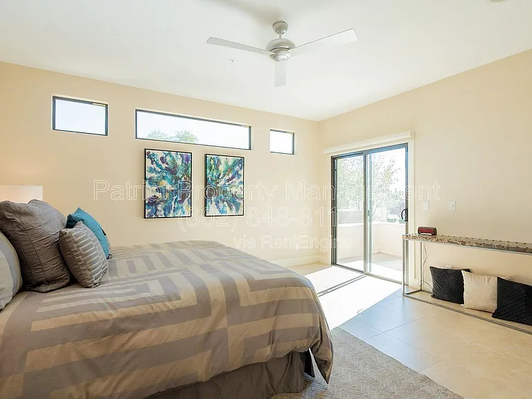 10640 E Vogel Ave — Photo 22