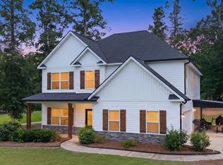 207 Dixon Cir, Williamson, GA 30292