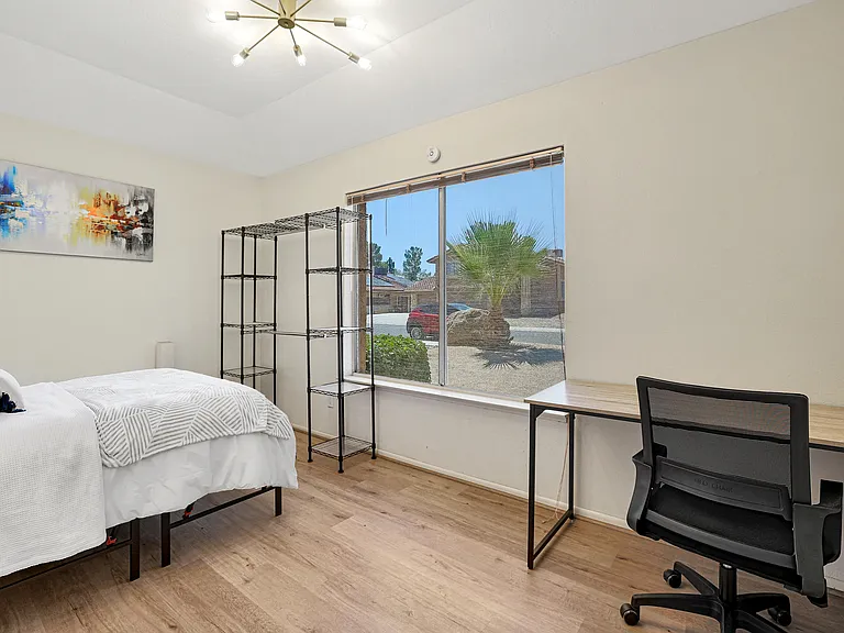 W Canterbury Dr — Photo 1
