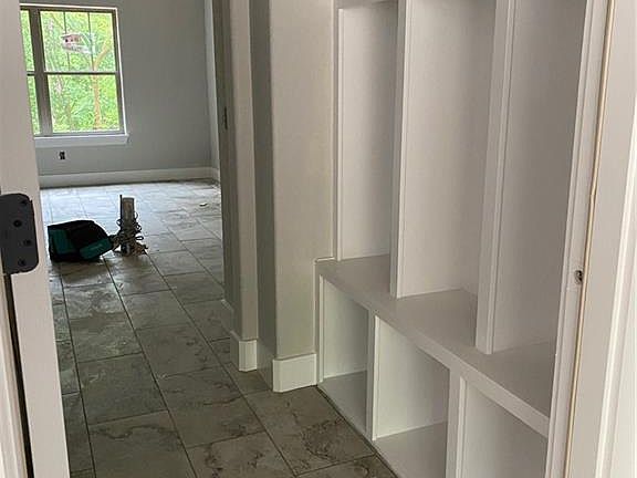 2nd image of 11 Hedden Ln