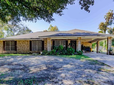 12449 Faucheux Rd, Gonzales, LA, 70737