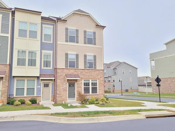 9001 Shady Pines Dr, Urbana, MD 21704