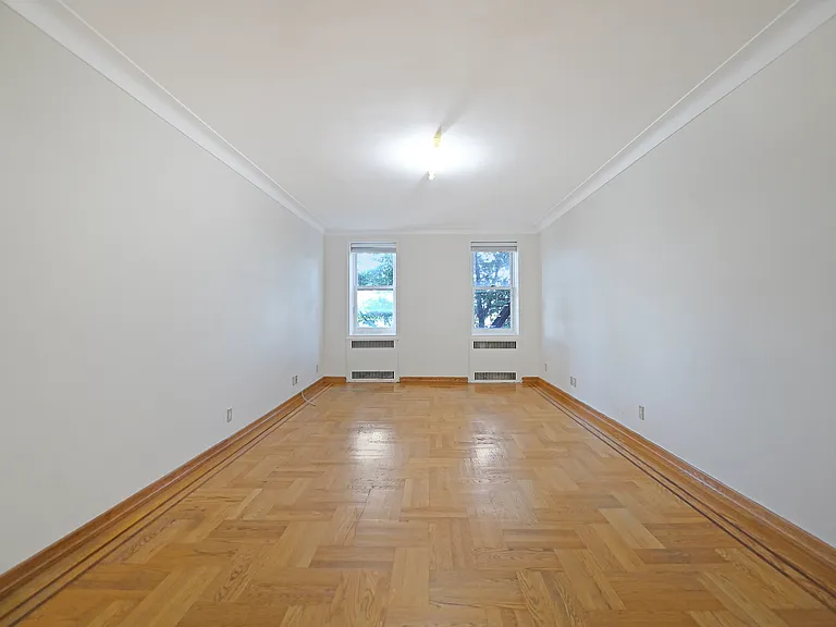 100 Avenue P #315 — Photo 12