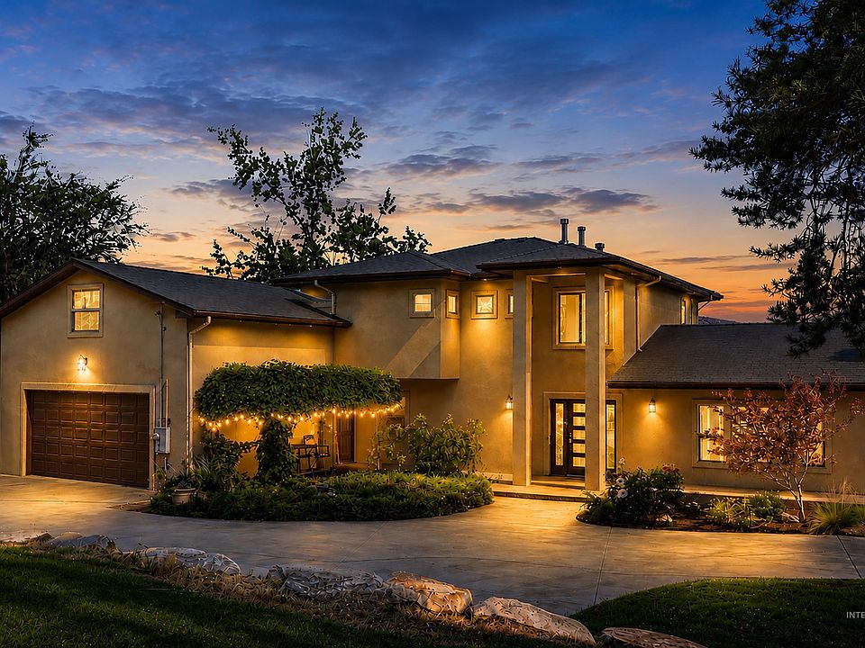 1st image of 2919 N Tweed Ct