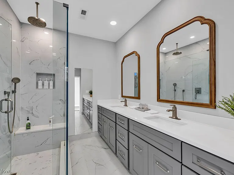 2702 Bridge Ave — Photo 19