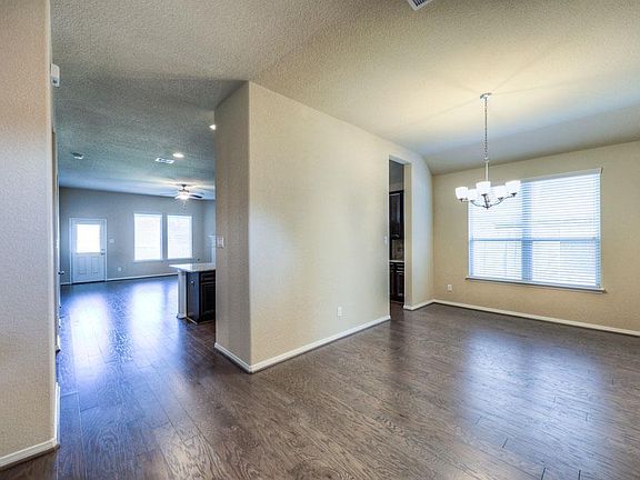 4th image of 1511 Judson Oak Dr
